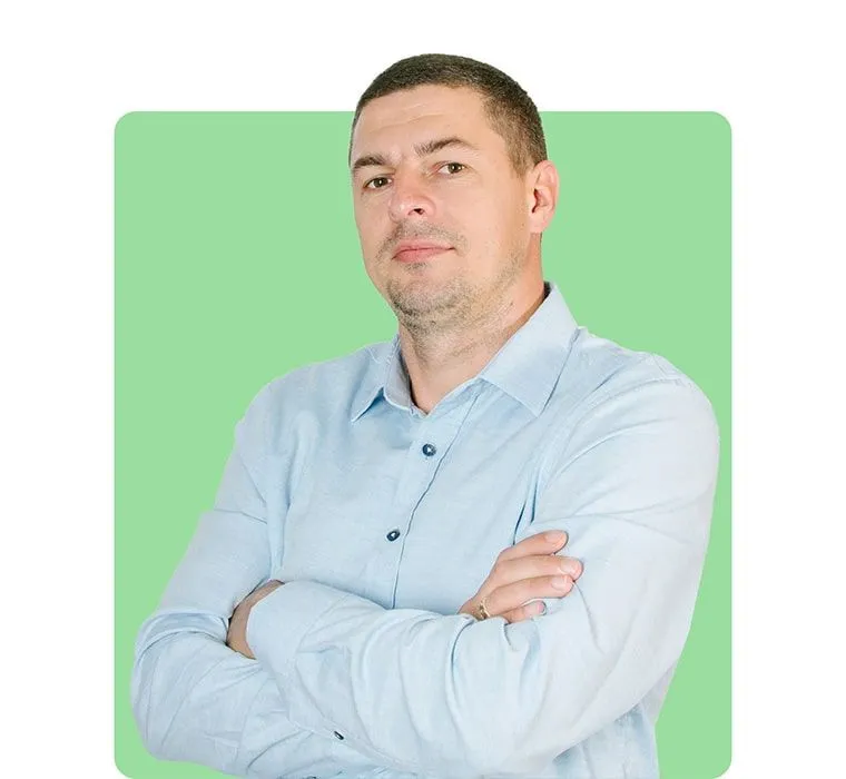 Dmitriy Smiretskiy, but quirky
