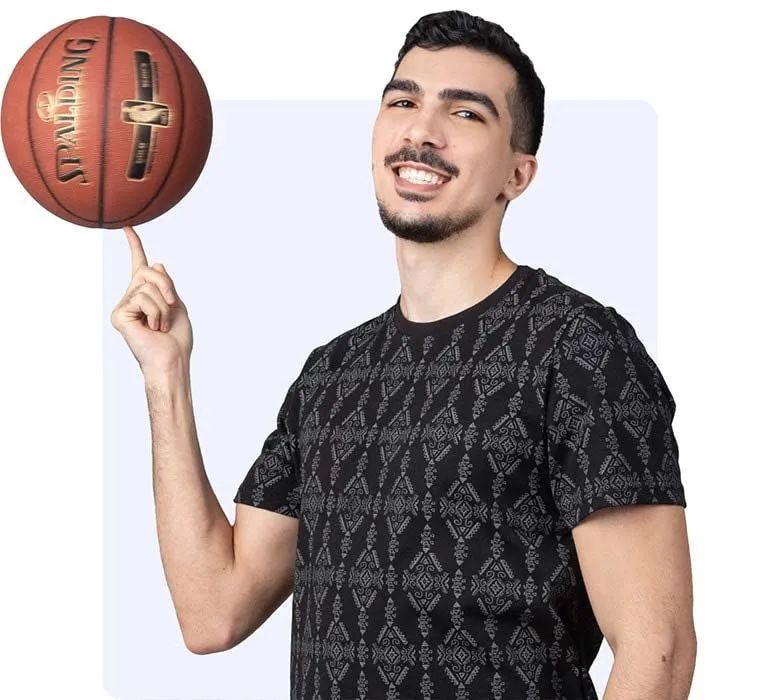 Mohamad Yahia, but quirky